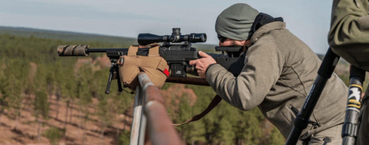 Thomas Lojek Daniel Defense at GTI 002